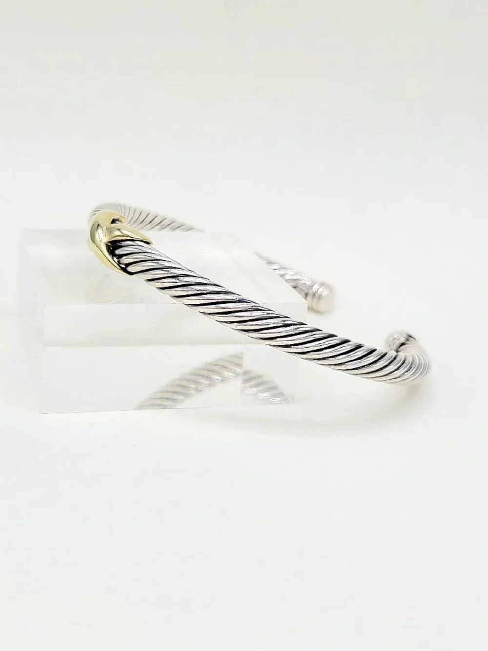 David Yurman X Classic Cable Station Bracelet w/ 14K Yellow Gold - 5mm - Sz Med